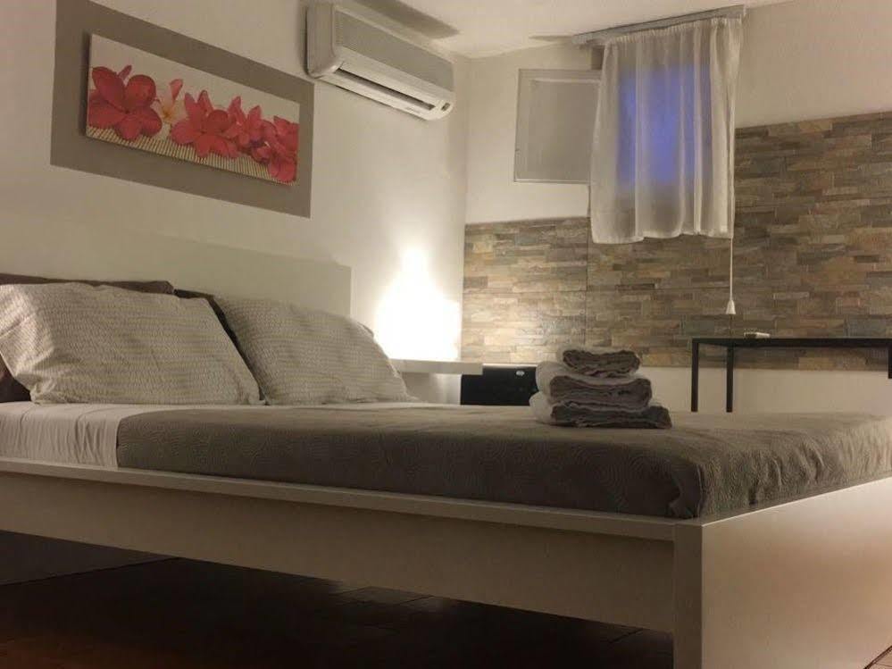 La Terrazza Su Palermo Bed & Breakfast ภายนอก รูปภาพ